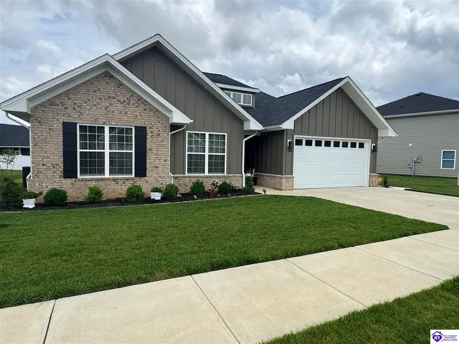 208 Gaston Circle, Elizabethtown, KY 42701 - #2