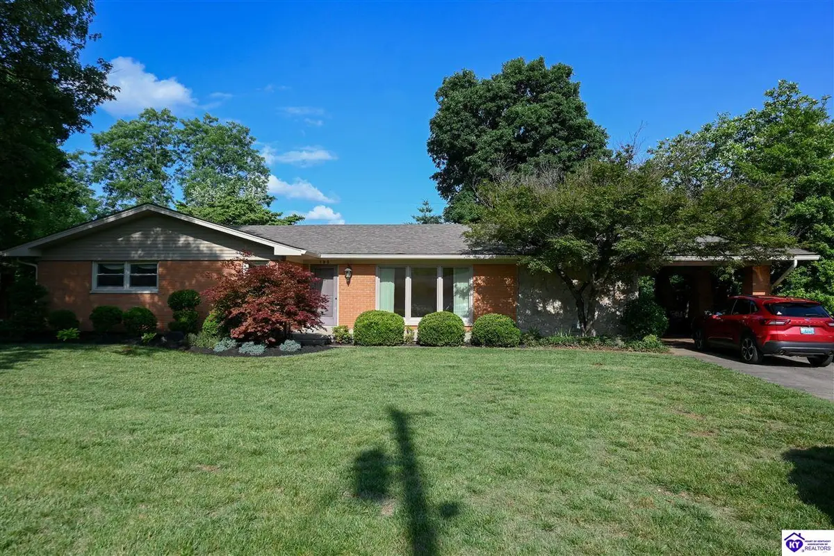 105 Madison Avenue, Bardstown, KY 40004 - #1
