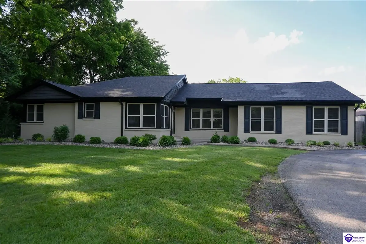 102 Madison Avenue, Bardstown, KY 40004 - #1