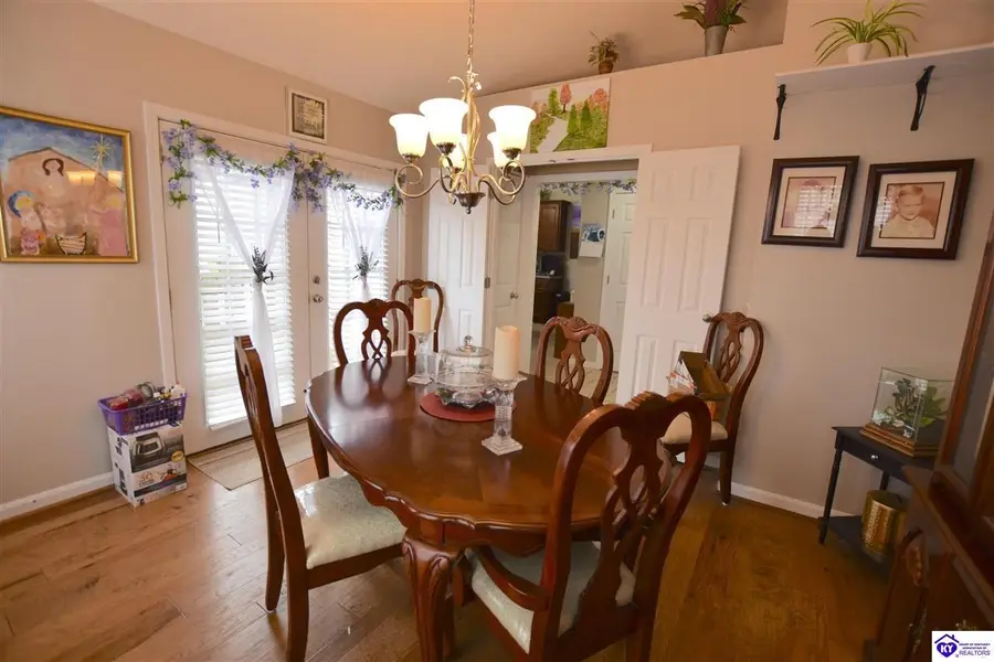 101 Holiday Court, Elizabethtown, KY 42701 - #3