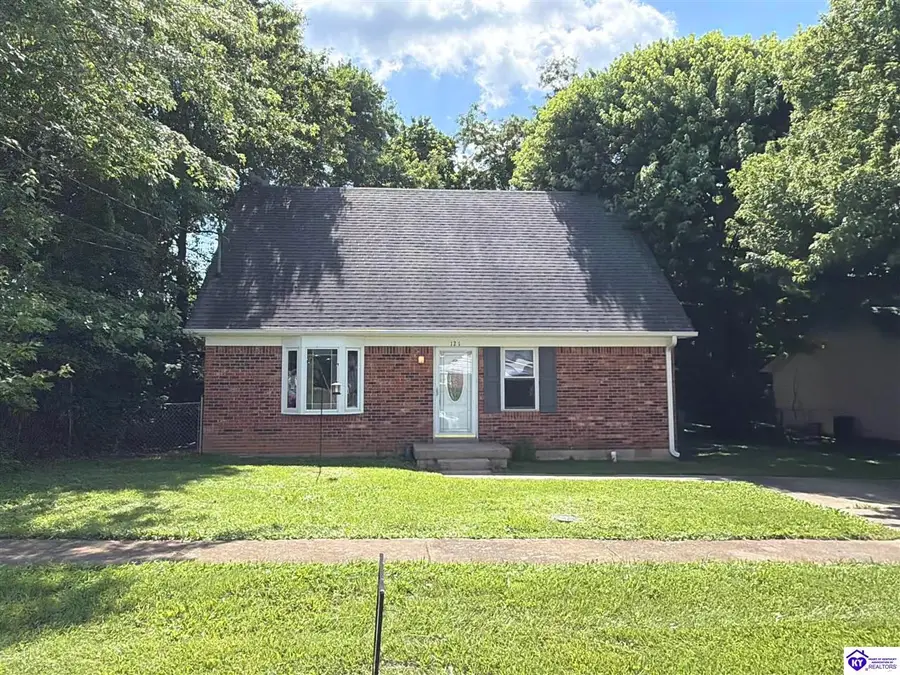 121 Academy Lane, Radcliff, KY 40160 - #3
