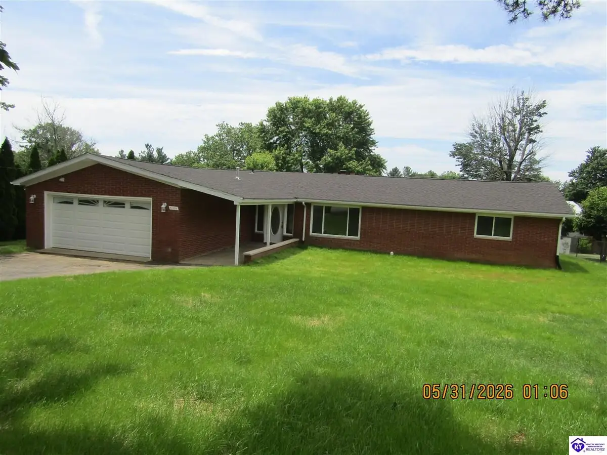1105 Sherwood Drive, Radcliff, KY 40160 - #1