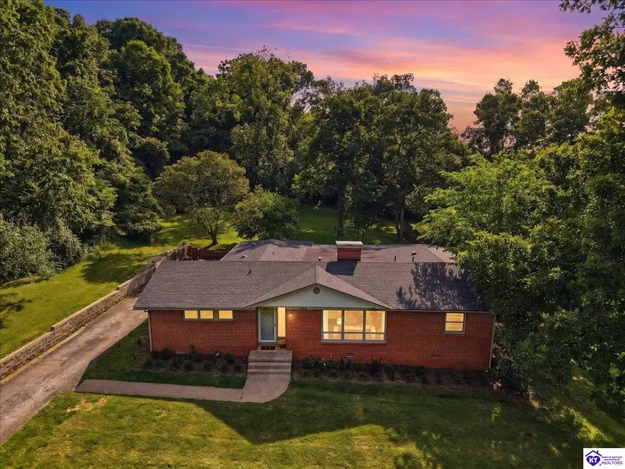 804 Hillview Drive, Russellville, KY 42276 - #2