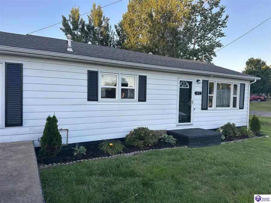 817 Page Street, Campbellsville, KY 42718 - #2