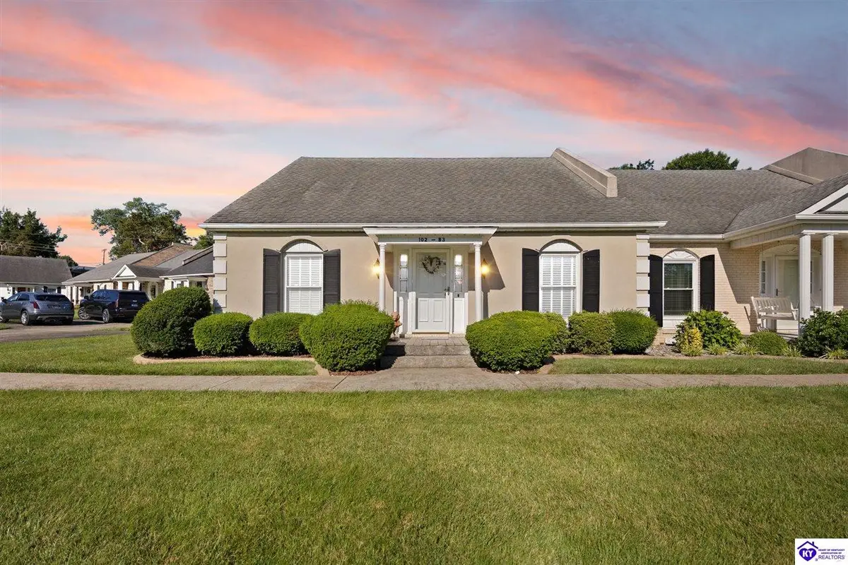 102 Regency Court, Campbellsville, KY 42718 - #1