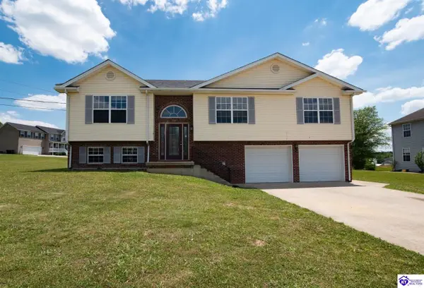 250 Meadowlake Drive, Radcliff, KY 40160