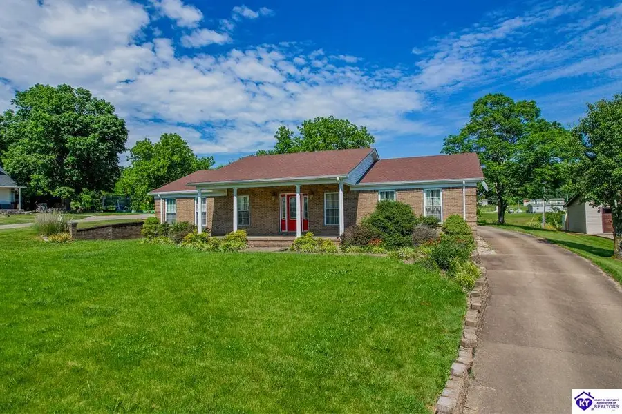 438 N Walnut Street, Magnolia Upton, KY 42748 - #2
