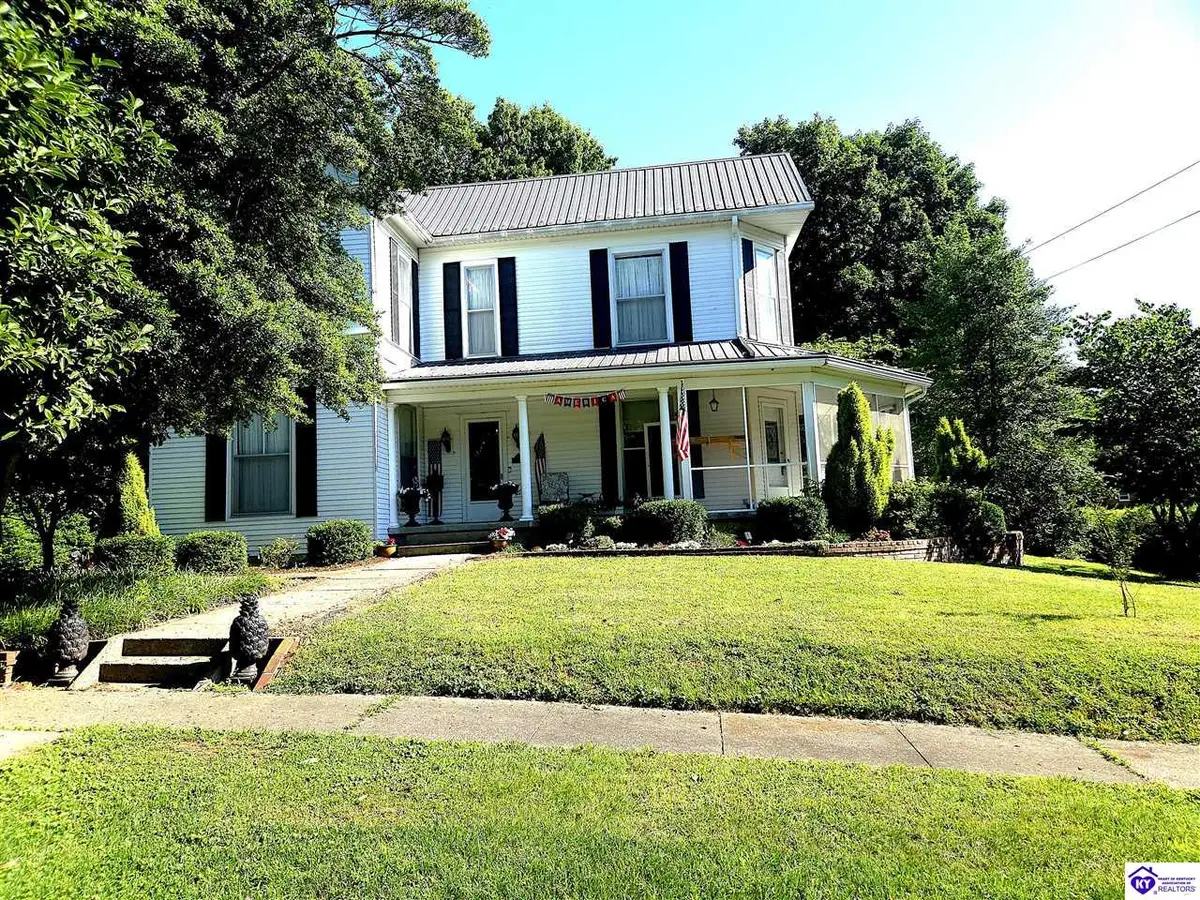205 W Chestnut Street, Leitchfield, KY 42754 - #1
