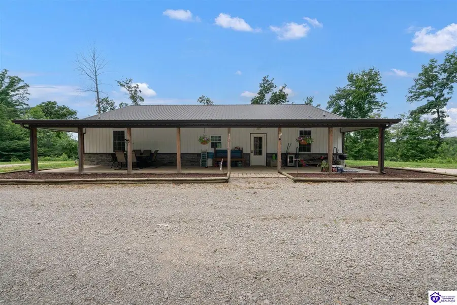7213 Hammonsville Road, Bonnieville, KY 42713 - #2