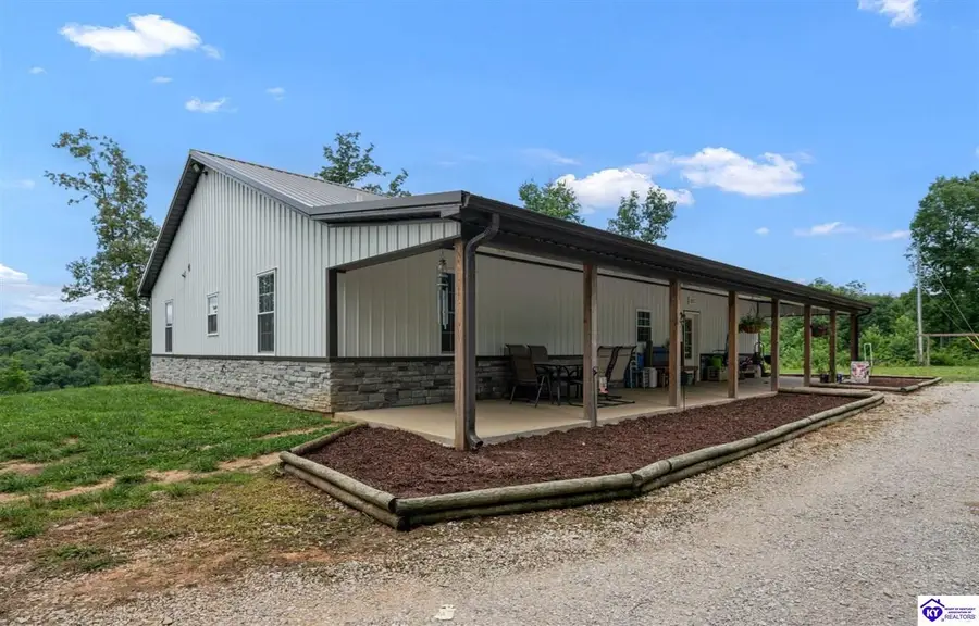 7213 Hammonsville Road, Bonnieville, KY 42713 - #3