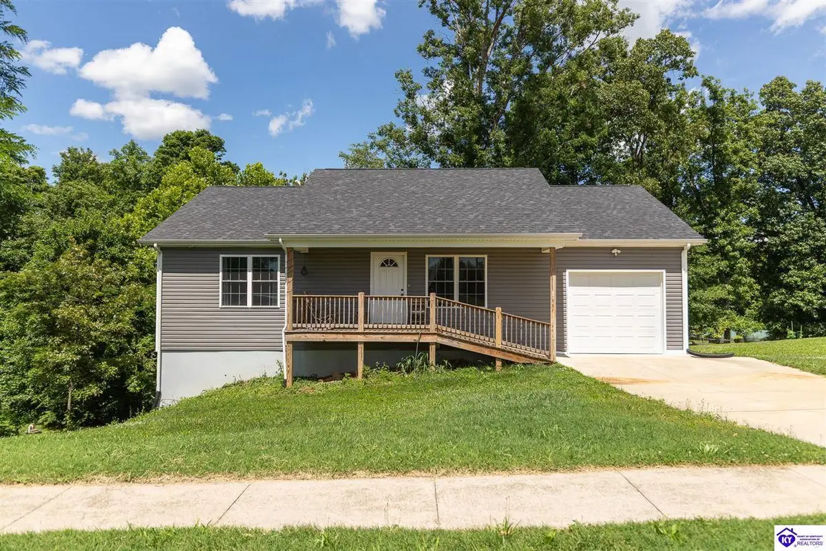 7205 S Woodland Drive, Radcliff, KY 40160 - #1