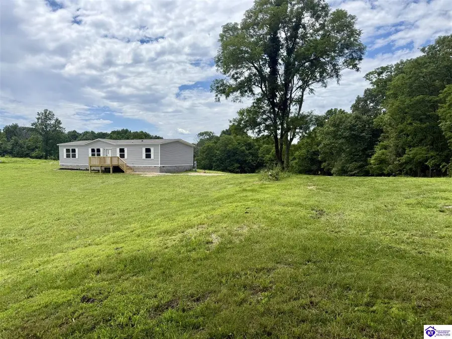 1303 Wonderland Cavern Road, Cecilia, KY 42724-8715 - #2