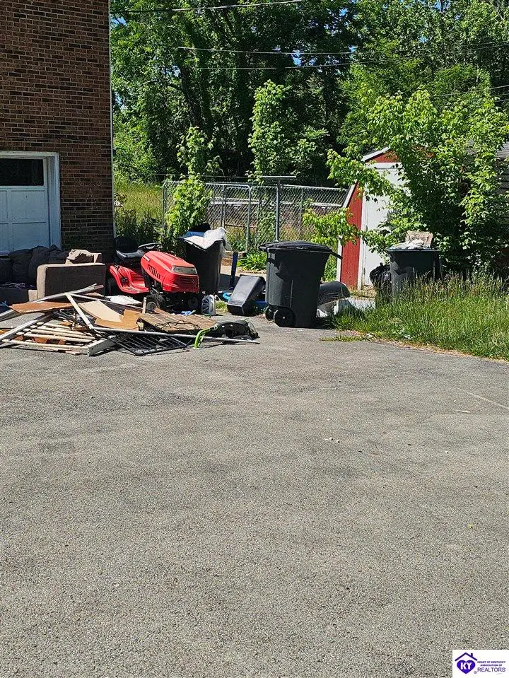 735 E Lincoln Trail Boulevard, Radcliff, KY 40160 - #3