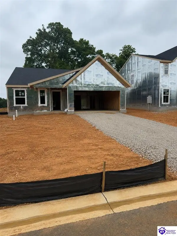 98 Hearthstone Lane, Radcliff, KY 40160