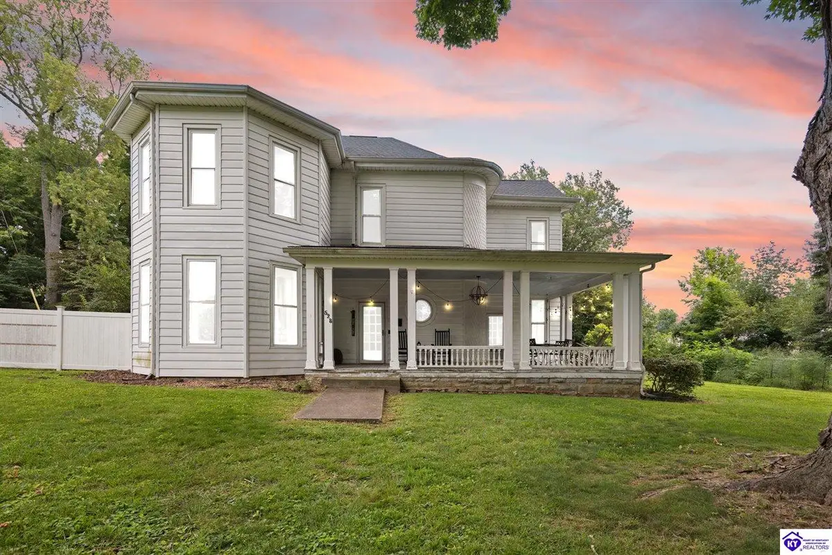 528 N Jackson Street, Campbellsville, KY 42743 - #1