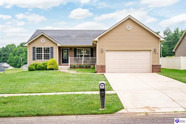 125 Boone Trace, Radcliff, KY 40160