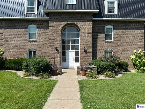 107 Freeman Green Drive, Elizabethtown, KY 42701