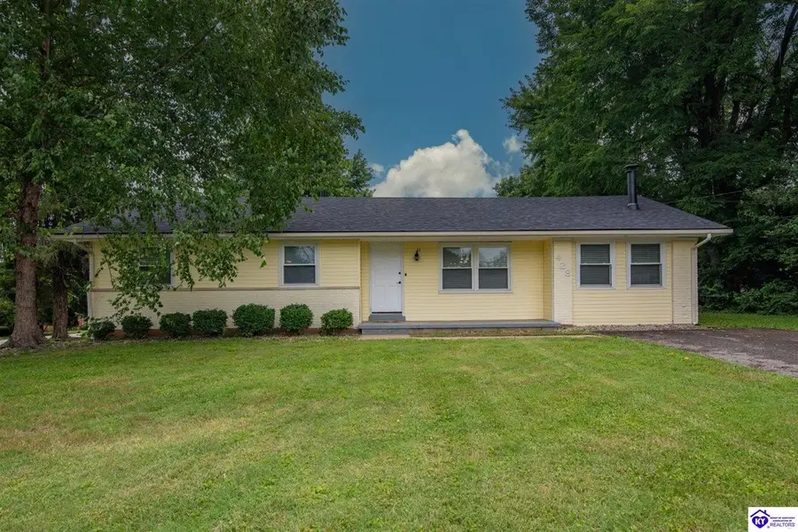 428 N Hillcrest Drive, Vine Grove, KY 40175 - #2
