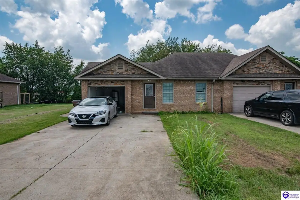 129 Wood Lane, Hodgenville, KY 42748 - #1