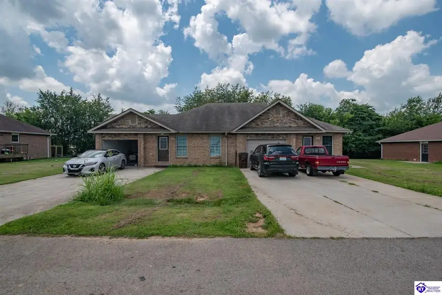 129 Wood Lane, Hodgenville, KY 42748 - #2