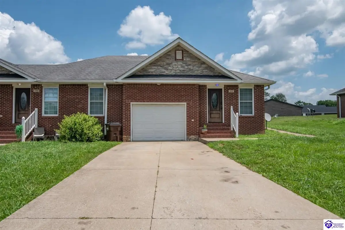 128 Wood Lane, Hodgenville, KY 42748 - #1