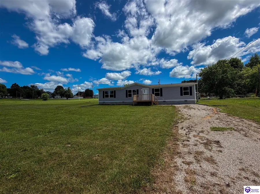 100 N Center Street, Irvington, KY 40146 - #2