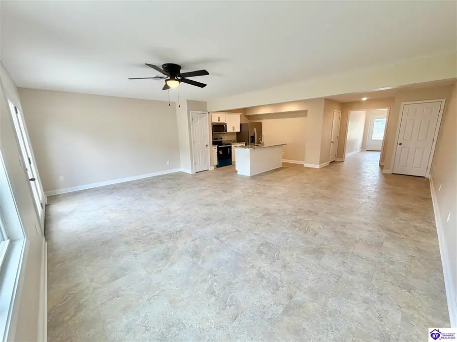 119 Webster Ridge Court, Vine Grove, KY 40175 - #2