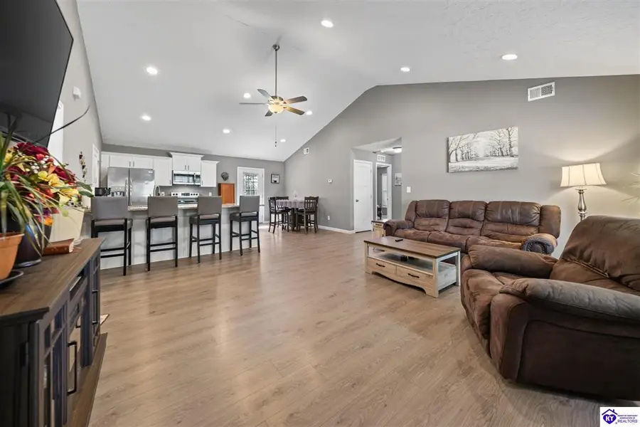 15 Joy K Lynn, Cecilia, KY 42724 - #2