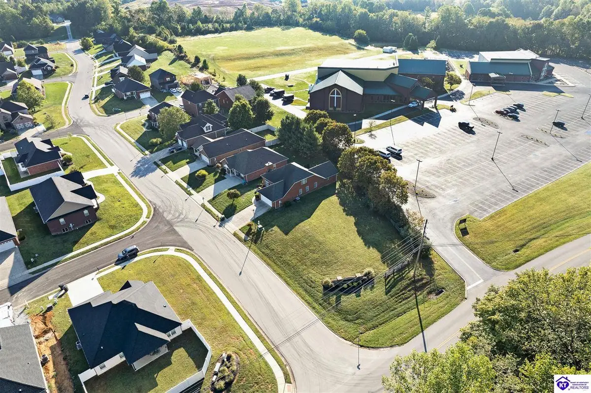 700 Abbeywood Road, Elizabethtown, KY 42701 - #1