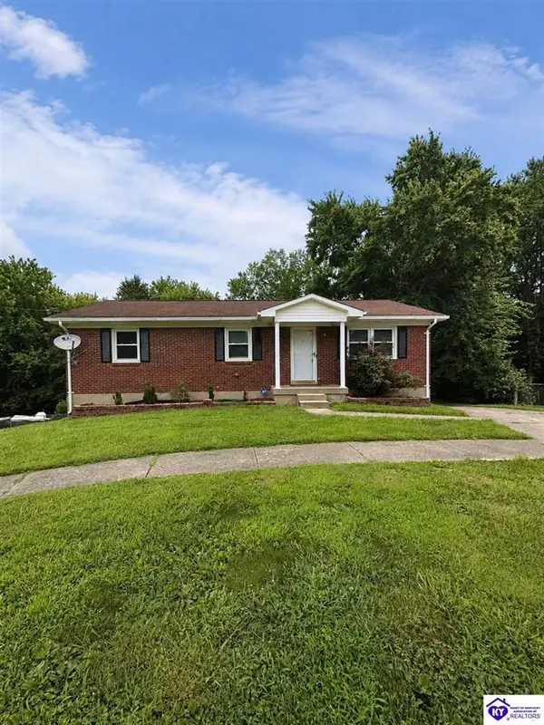 108 Wedgewood Court, Radcliff, KY 40160