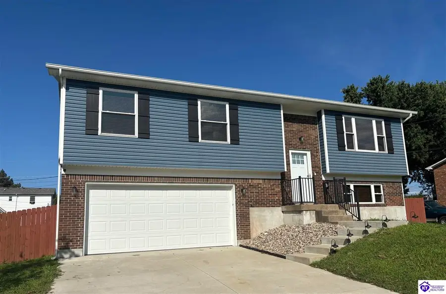 805 Yates Drive, Radcliff, KY 40160 - #2