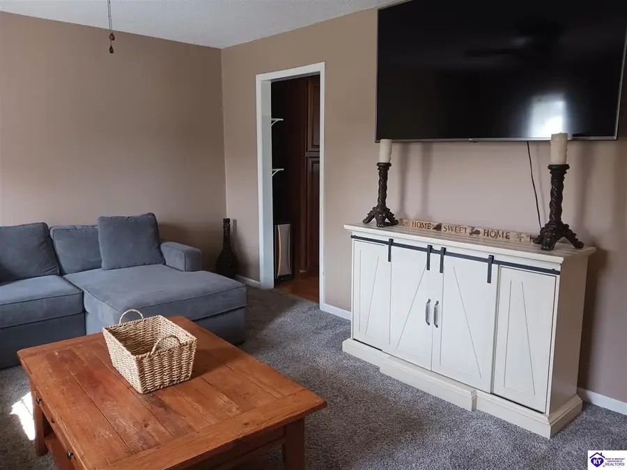 107 Botto Avenue, Elizabethtown, KY 42701 - #3