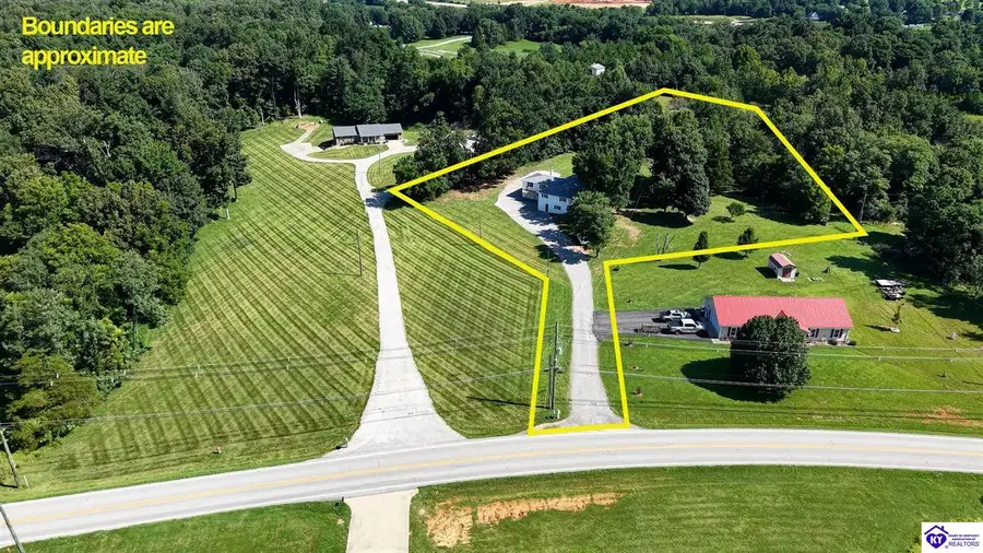 2031 Rogersville Road, Radcliff, KY 40160 - #2