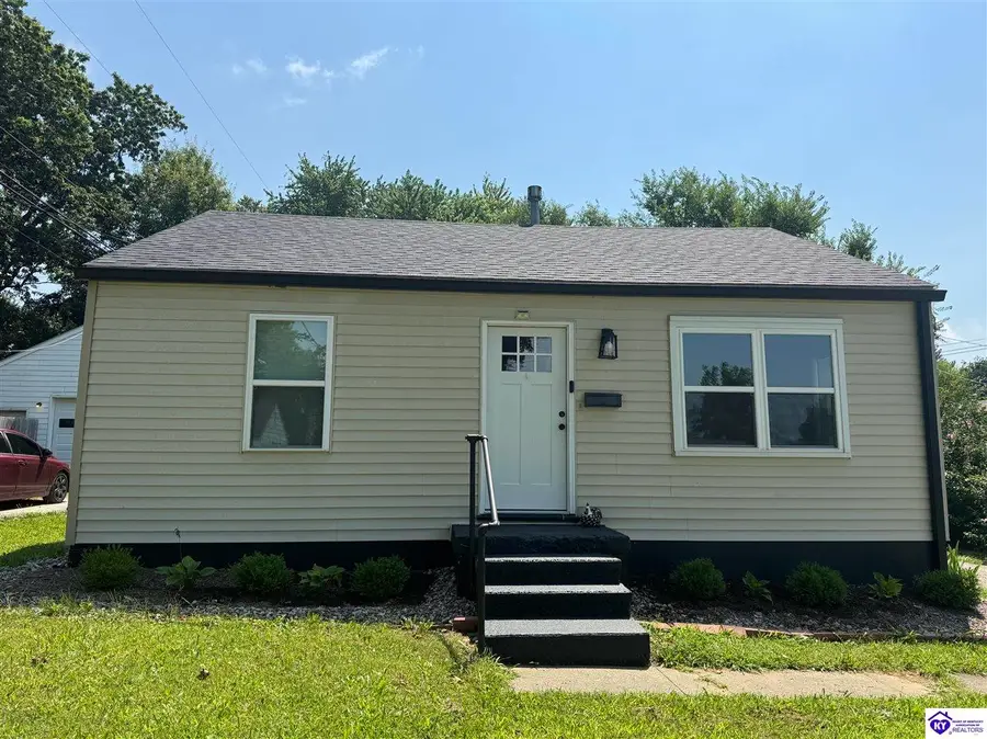 415 Village Drive, Elizabethtown, KY 42701 - #2