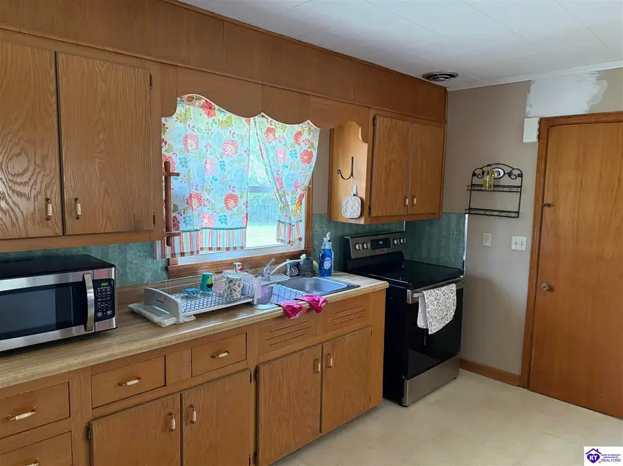 5848 S. Wilson Rd, Elizabethtown, KY 42701 - #3