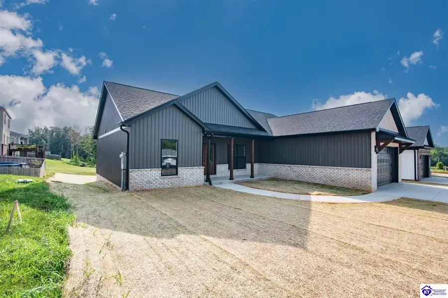 237 Sangria Ct, Vine Grove, KY 40175 - #2