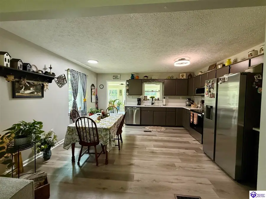 3801 Deer Haven Drive, Elizabethtown, KY 42701 - #2