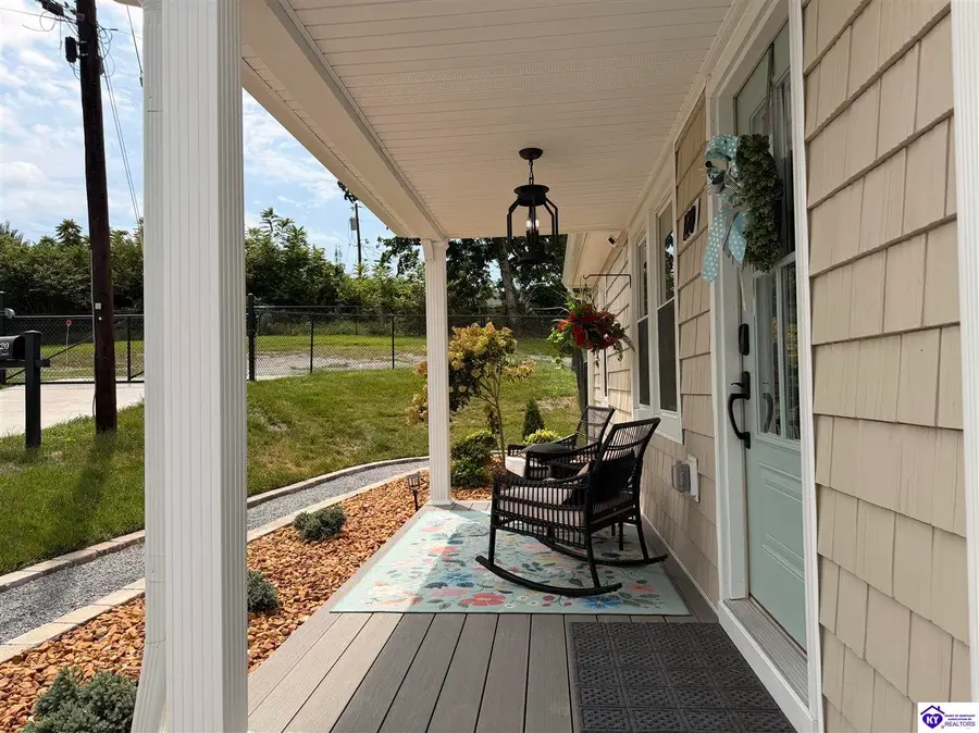 120 Whites Court, Campbellsville, KY 42718 - #3
