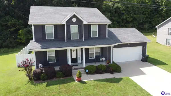 111 Persimmon Ridge, Radcliff, KY 40160
