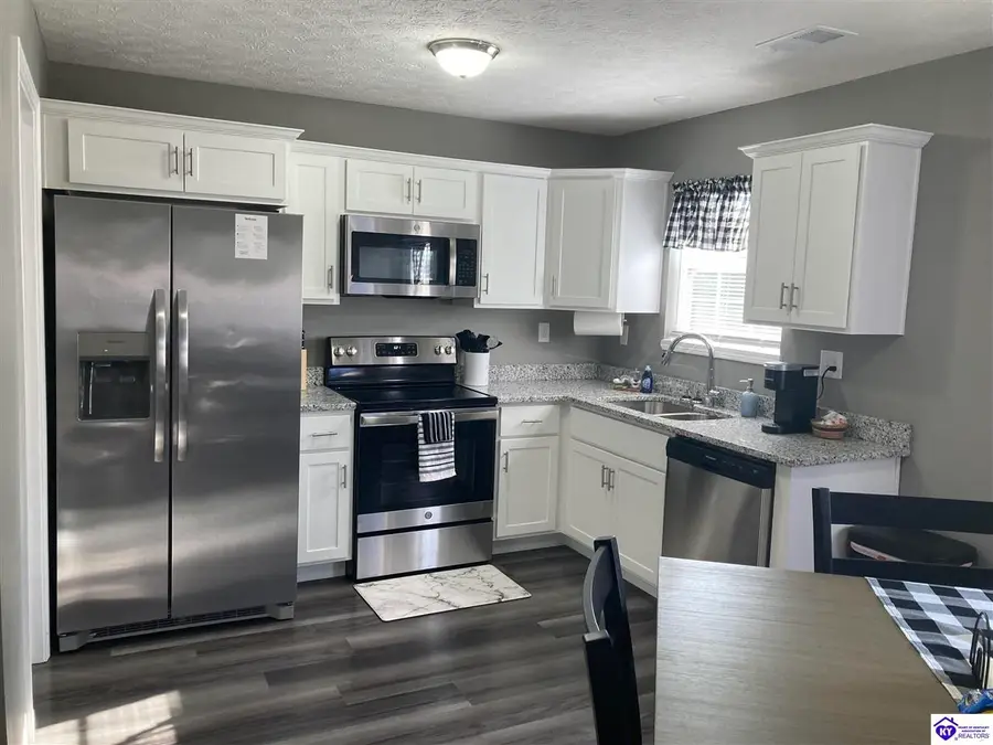 326/328 Palmetto Loop, Glendale, KY 42740 - #3
