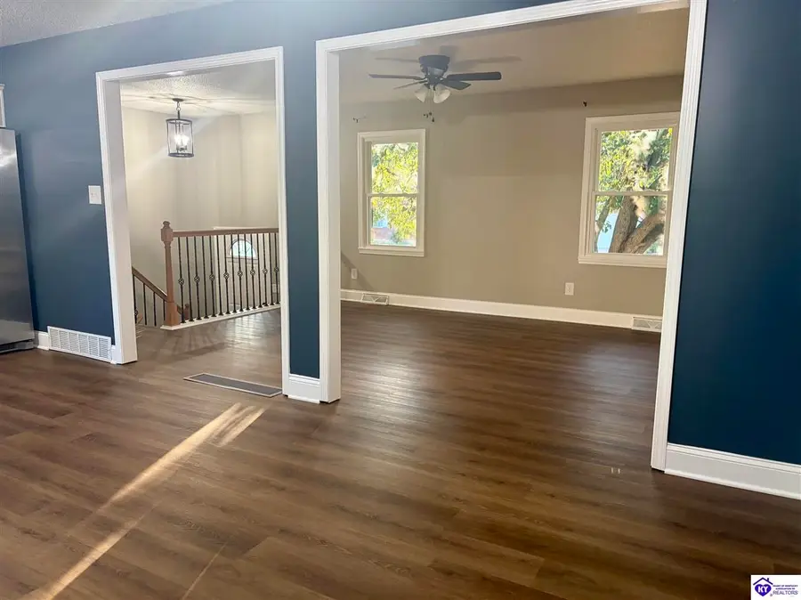 427 Morningside Drive, Elizabethtown, KY 42701 - #3