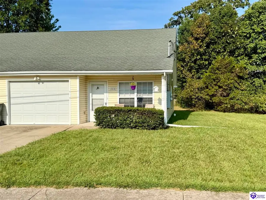 111 Clover Court, Radcliff, KY 40165 - #2
