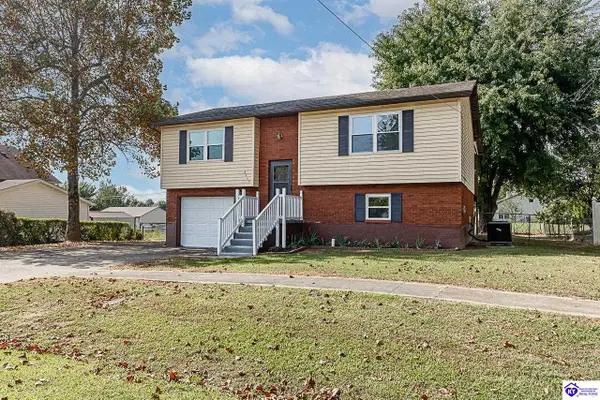 2669 N Lake Road North, Radcliff, KY 40160