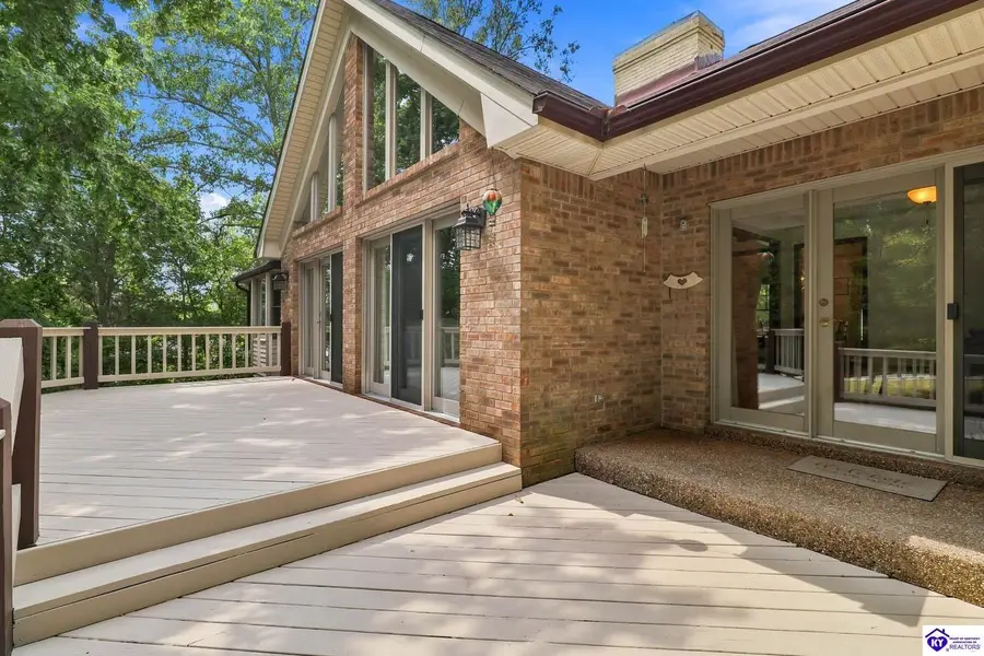 24 Red Pine Court, Brandenburg, KY 40108 - #2