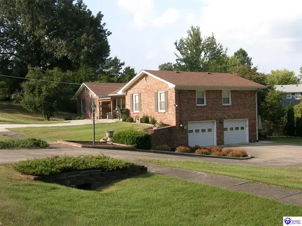 734 Cherrywood Drive, Radcliff, KY 40160