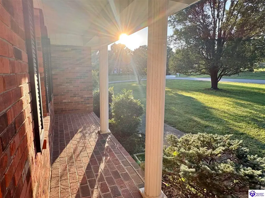 117 Avery Drive, Greensburg, KY 42743 - #2