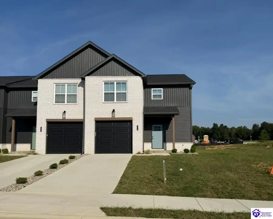 303 D Village Brooke Drive, Elizabethtown, KY 42701 - #2