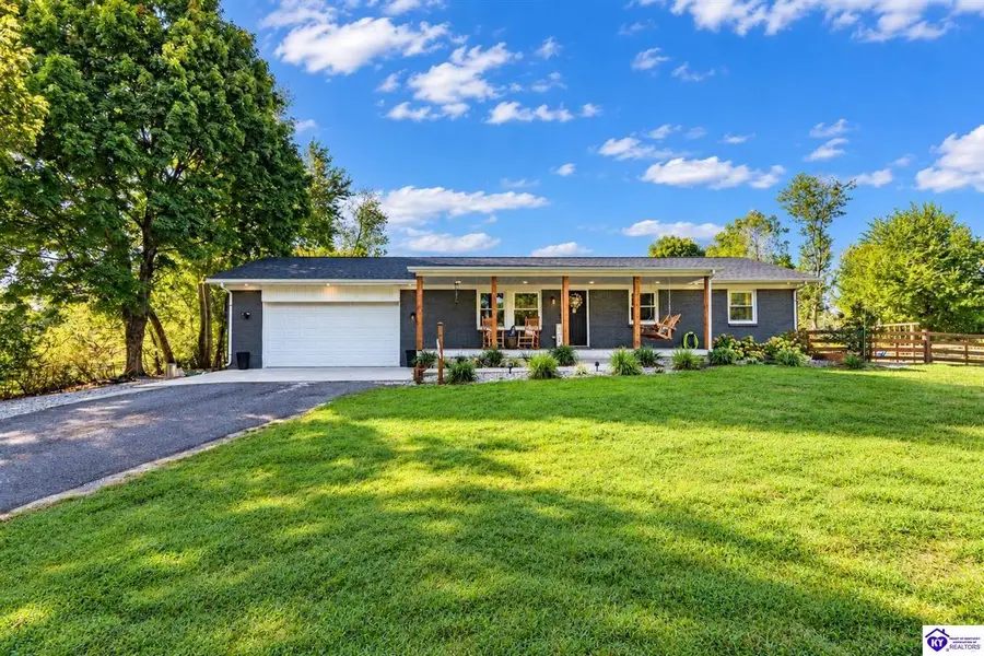 621 College Street Road, Elizabethtown, KY 42701-3052 - #2