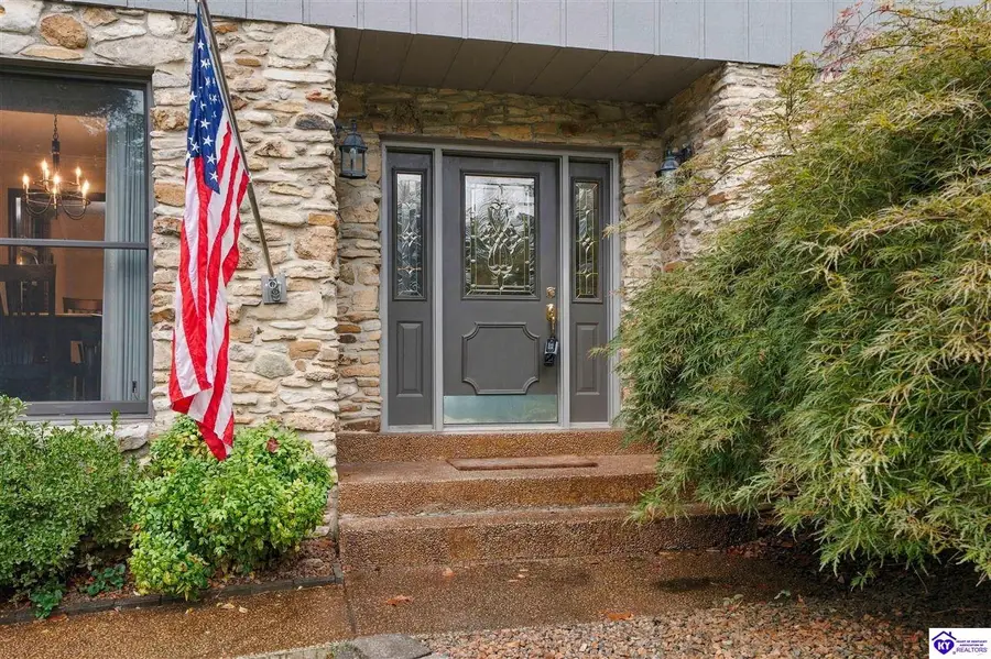 627 Maple Drive, Elizabethtown, KY 42701 - #2