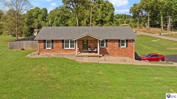 22 W Rainbow Way, Elizabethtown, KY 42701